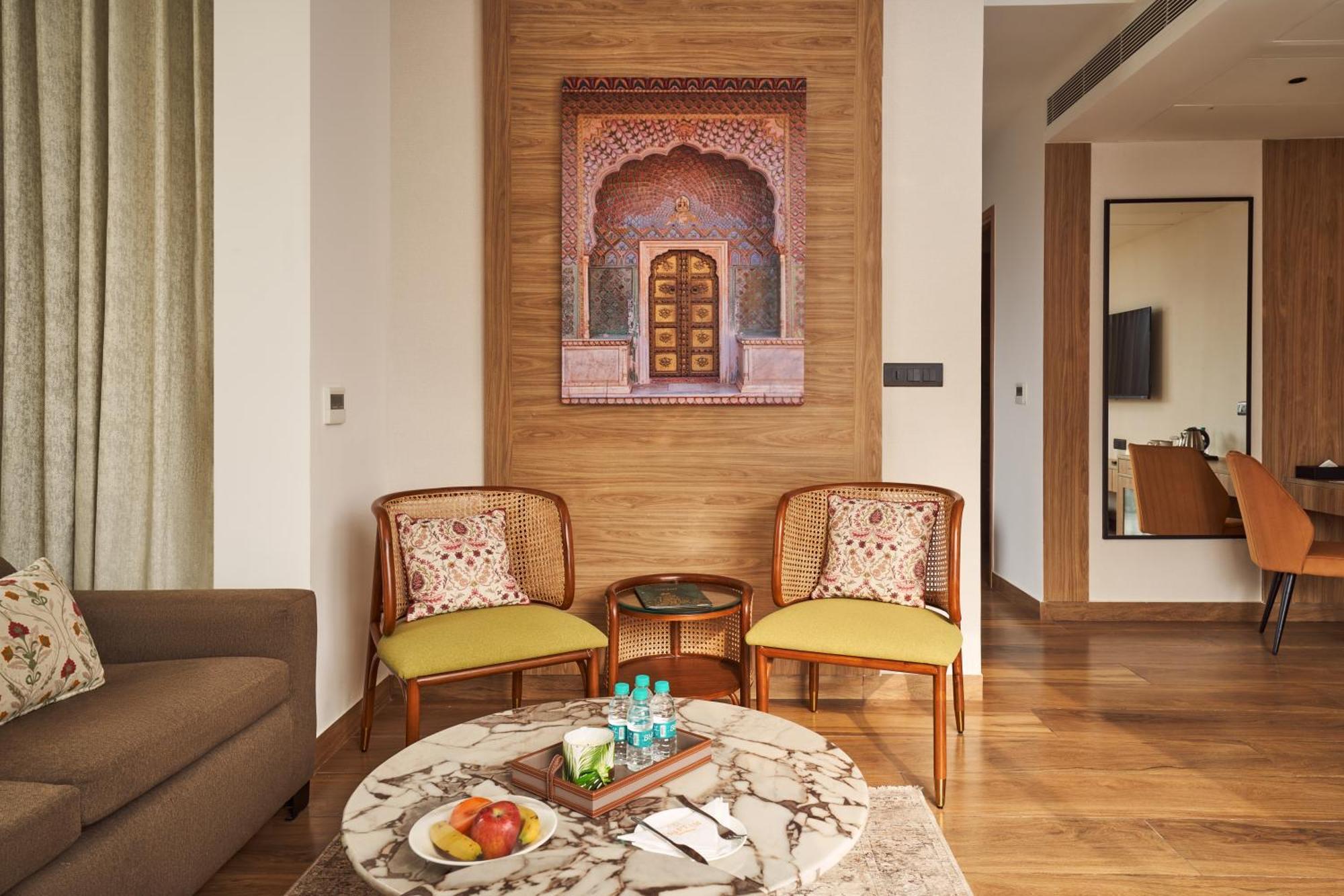 Triptam Vrindāvan Exterior foto