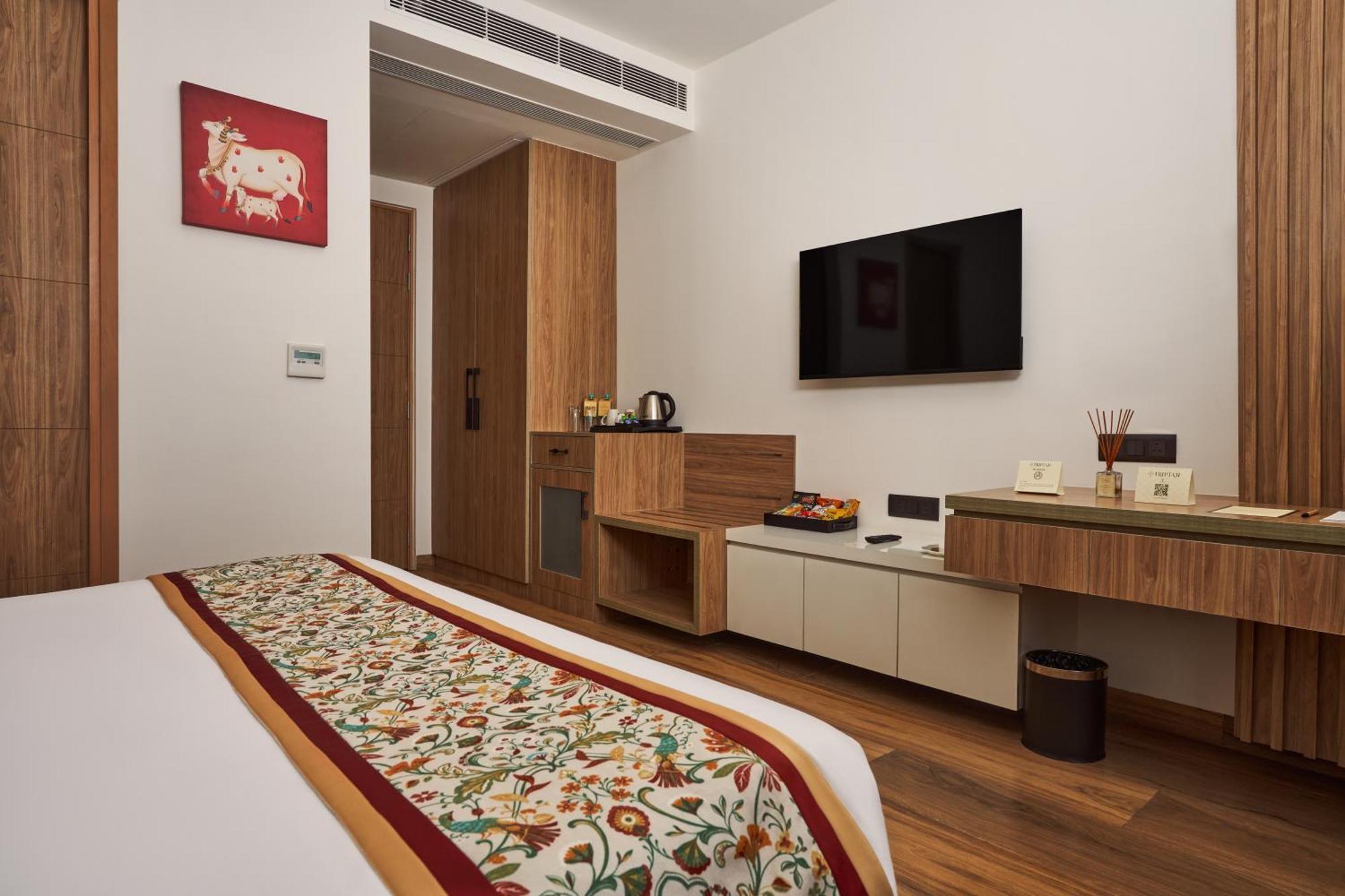 Triptam Vrindāvan Exterior foto